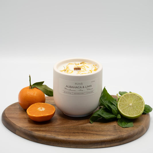 Vela de Lima, albahaca y mandarina