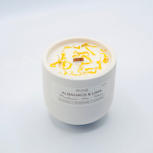 Vela de albahaca y lima