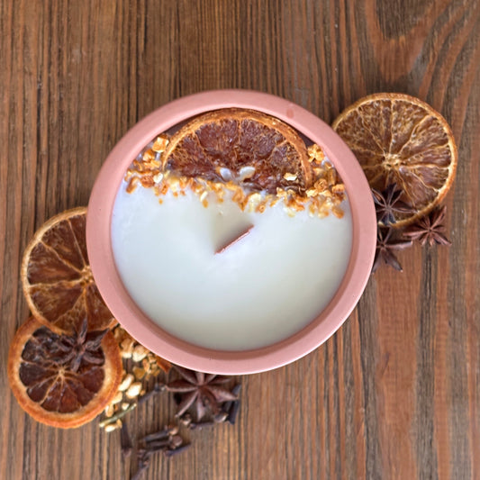 vela naranja especiada decoración